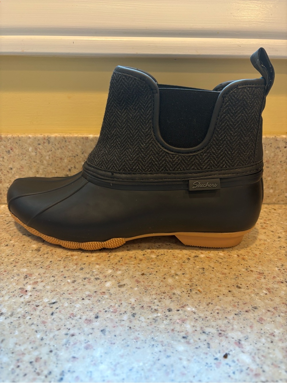 The Skechers Pond - Staying Dry Mid Herringbone Chelsea Duck Boot, Size 8